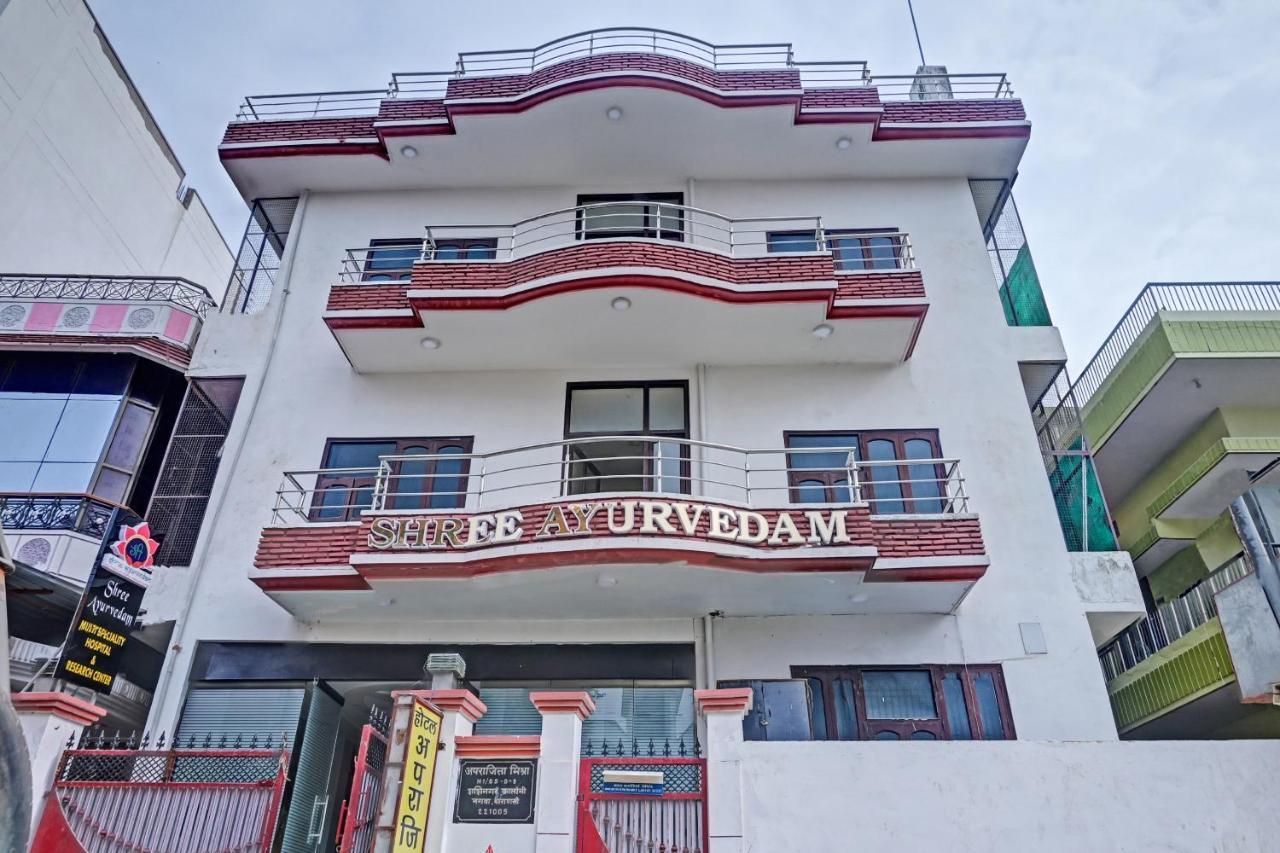 Oyo 7498 Hotel Aparajita Varanasi Exteriör bild
